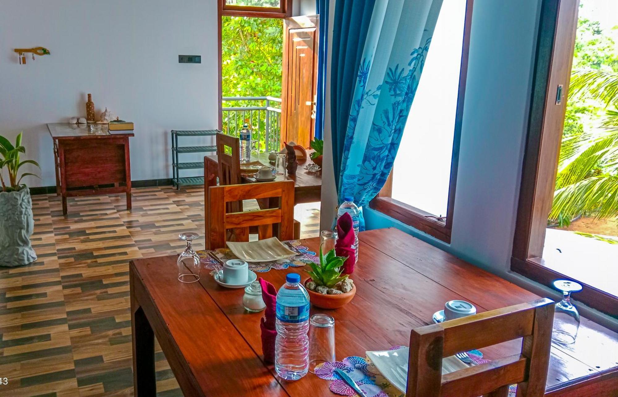 Dew Ashi Homestay Sigiriya Dış mekan fotoğraf